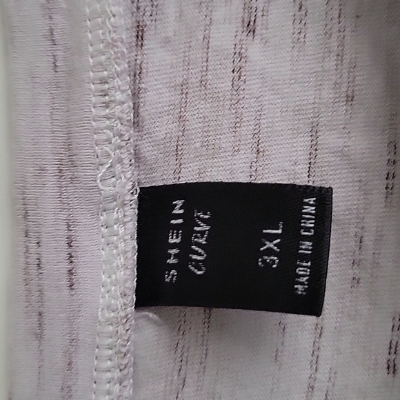 Shein Curve Women's Top - Picture 4 of 10